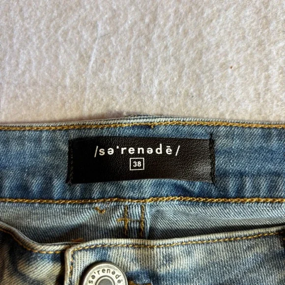 Serenade Men's Cargo Jeans‎ Size 38 Light Wash Distressed Denim Pants